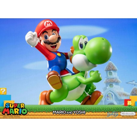 F4F first 4 figure Super Mario statuette Mario & Yoshi 48 cm