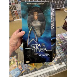 Figurine poupée STAR TREK INSURRECTION the women of star trek first in a series captain jean-luc picard