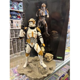 SIDESHOW Star Wars The Mandalorian statuette 1/1 The Child 42 cm