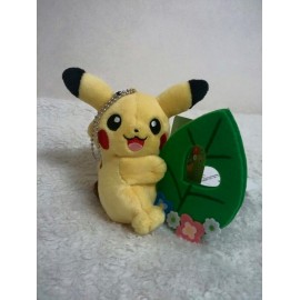 OFFICIEL POKEMON CENTER PELUCHE PLUSH PIKACHUMITH YOU FEUILLE FLEUR